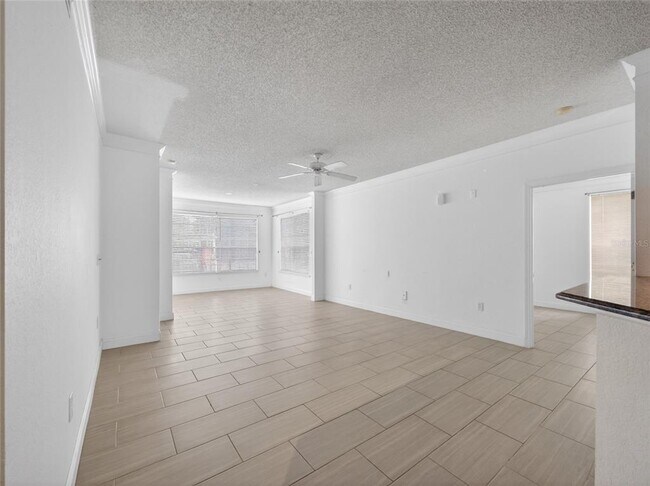 Building Photo - 13003 Plantation Park Cir
