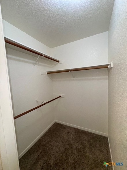 Building Photo - 1801 Thomas Ct