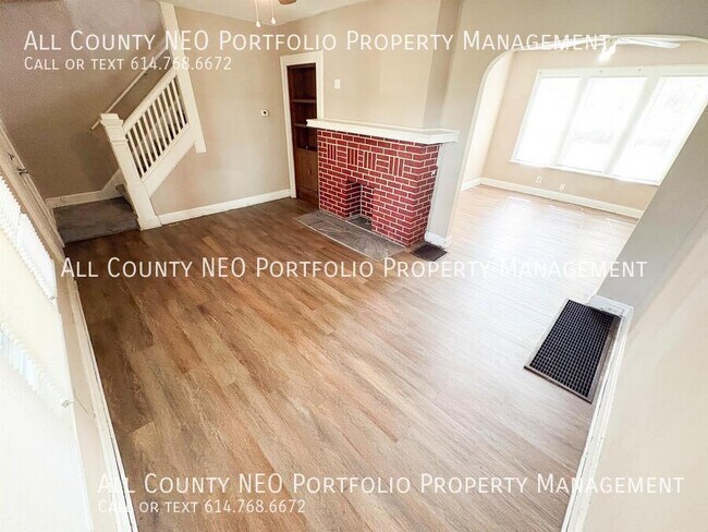 Building Photo - 511 Fairfield Ave