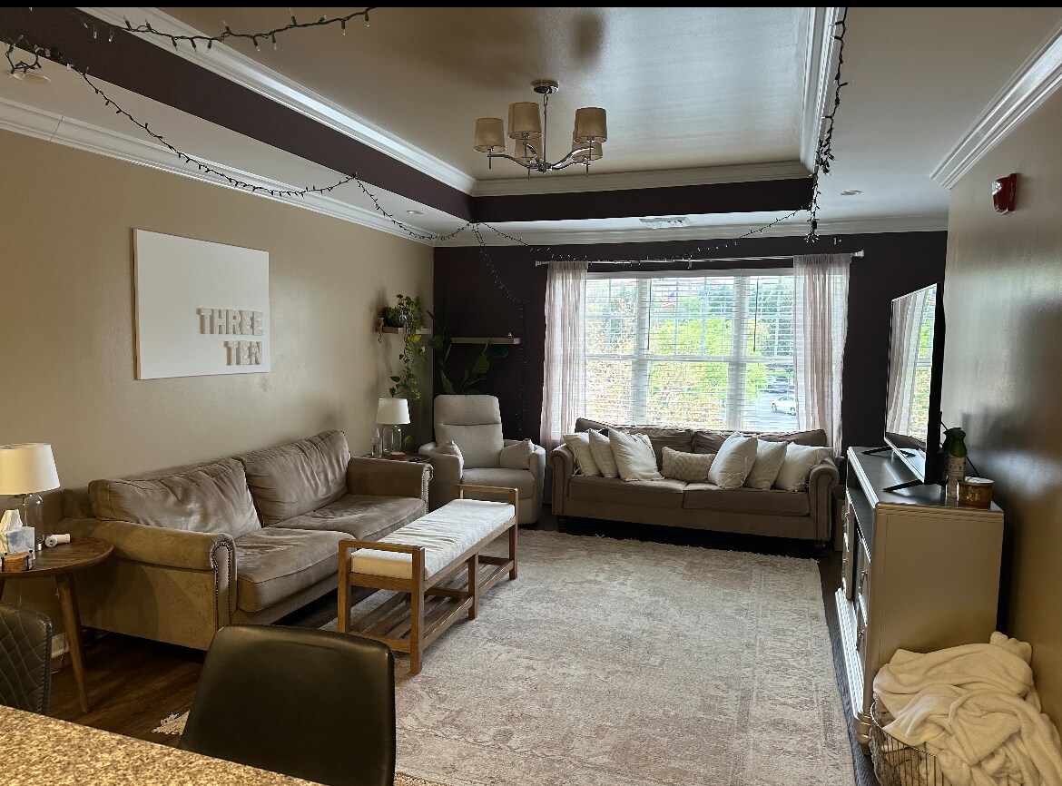 Building Photo - 2008 Millennium Pl