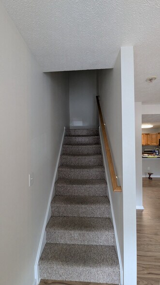 Building Photo - 233 Telluride Drive