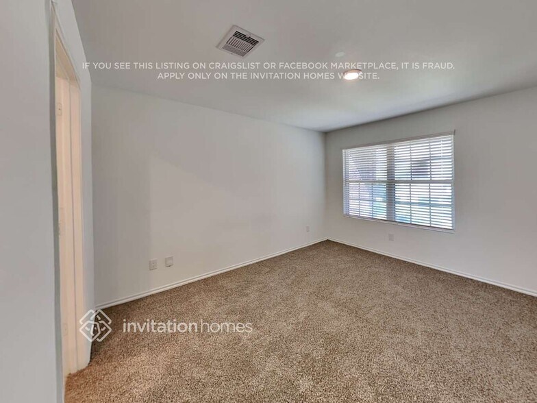 Building Photo - 24127 Mustang Run Dr
