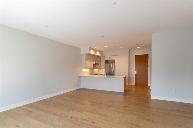 Building Photo - 10 Shipyard Dr