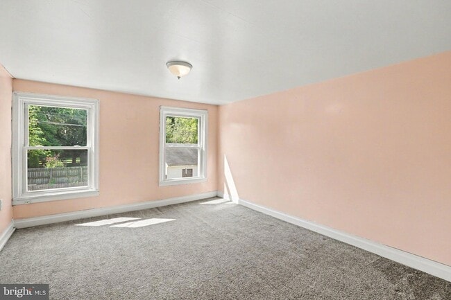 Building Photo - 1272 Boiling Springs Rd