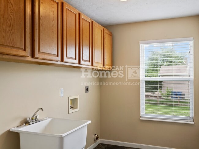 Building Photo - 500 Park Place