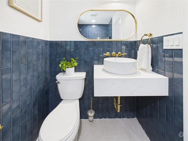 Building Photo - 7019 Creighton Ln