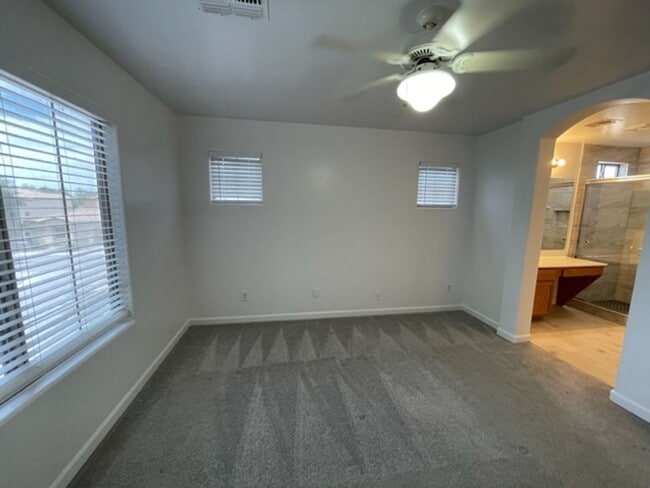 Building Photo - 3 Bedroom plus Den w/2.5 Bathrooms Chandler (AZ Ave. and Warner)