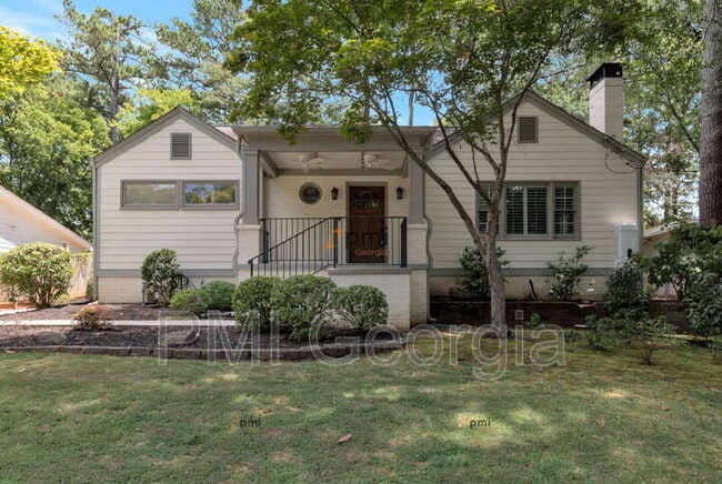 Primary Photo - 2221 Melante Dr NE