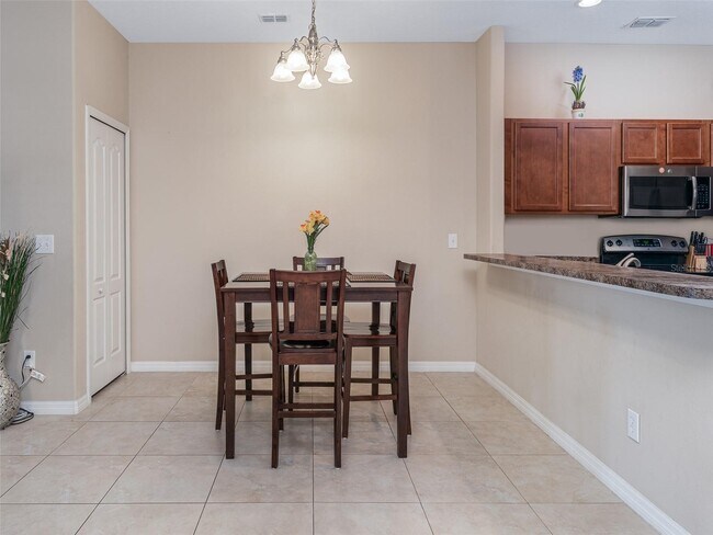 Building Photo - 3038 Rodrick Cir