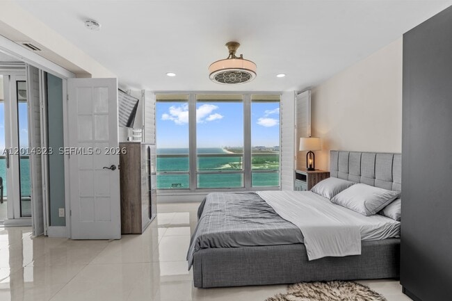Building Photo - 2100 S Ocean Dr