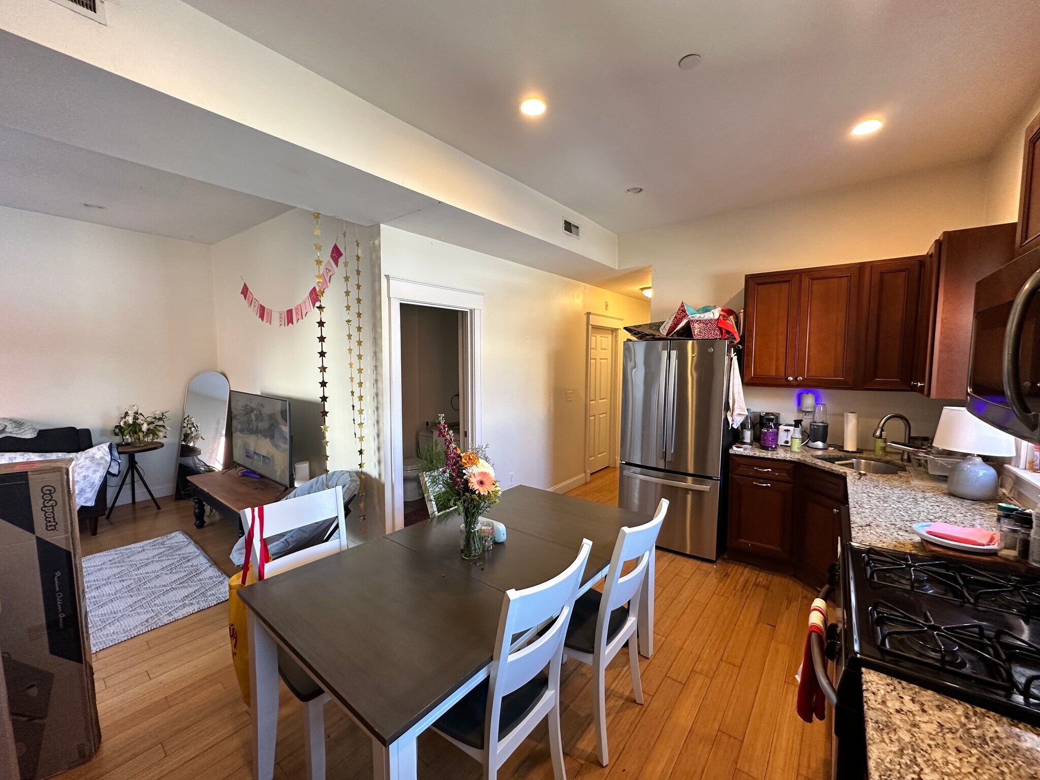 Building Photo - 1625 Tremont St