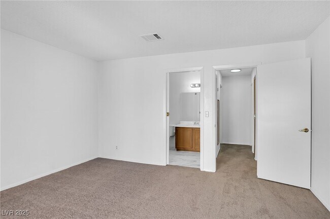 Building Photo - 7030 Burcot Ave