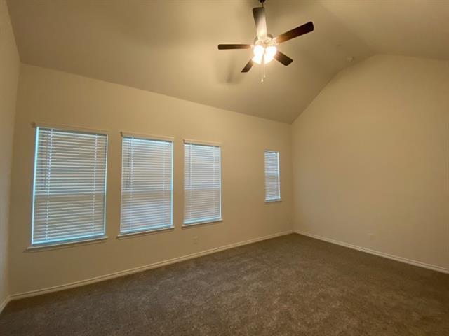 Building Photo - 2405 Klamath Dr