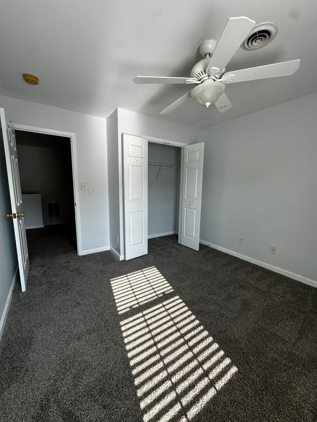 Building Photo - 1643 Wood Song Ln