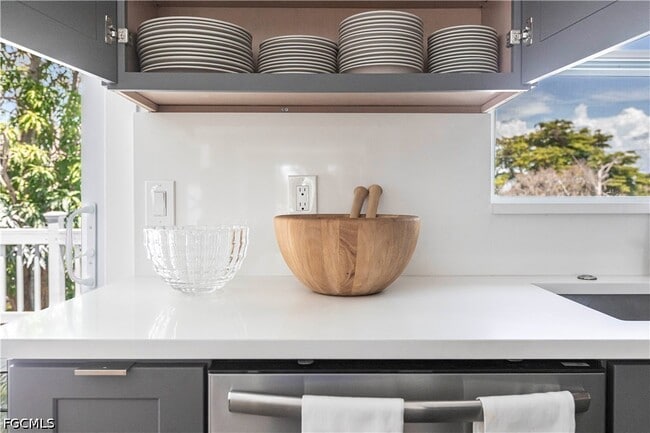 Building Photo - 15410 Allen Way