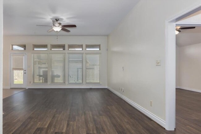 Building Photo - 2735 Rosepoint Ct