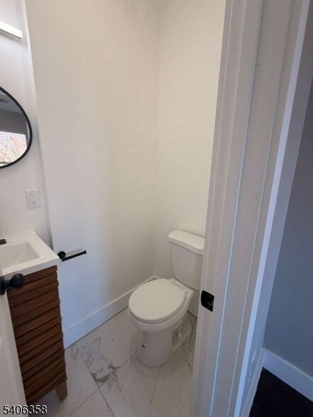 Building Photo - 69 Brookdale Ave