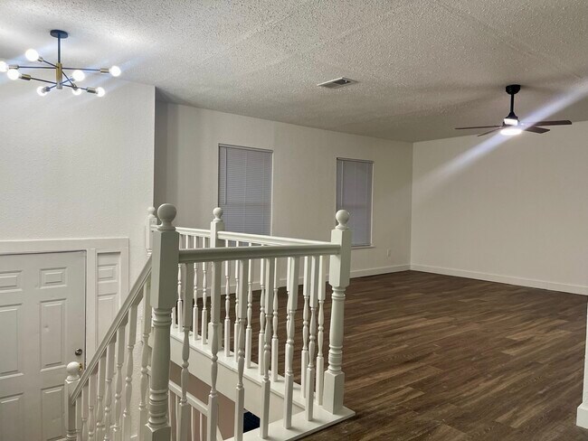 Building Photo - 5819 Flax Bourton St