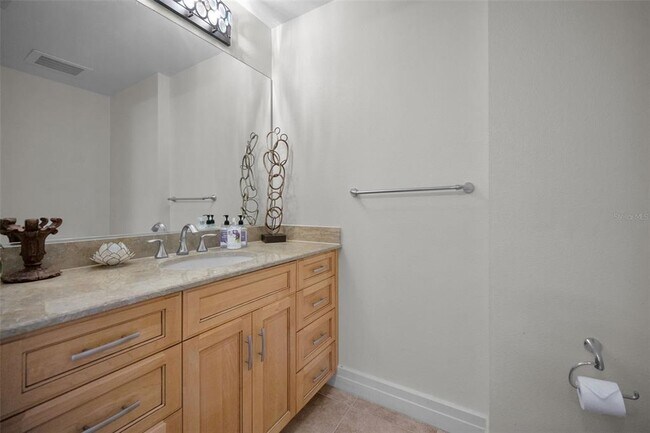 Building Photo - 331 Cleveland St