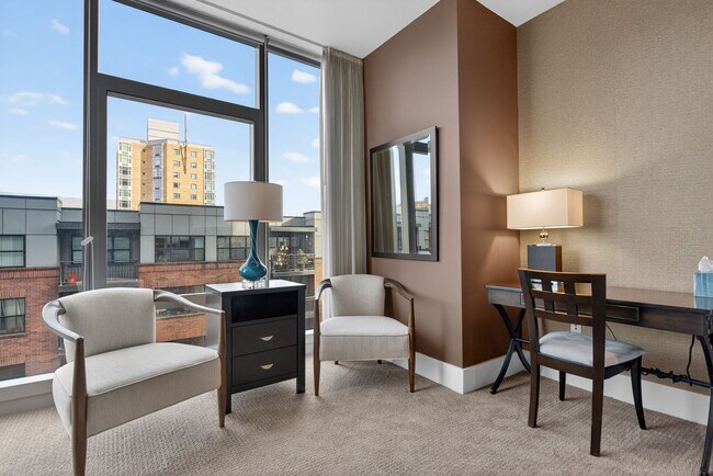 Building Photo - 1001 NW Lovejoy St