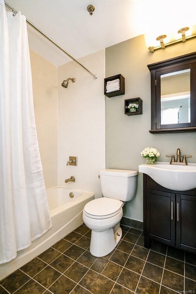 Building Photo - 85 McKinley Ave