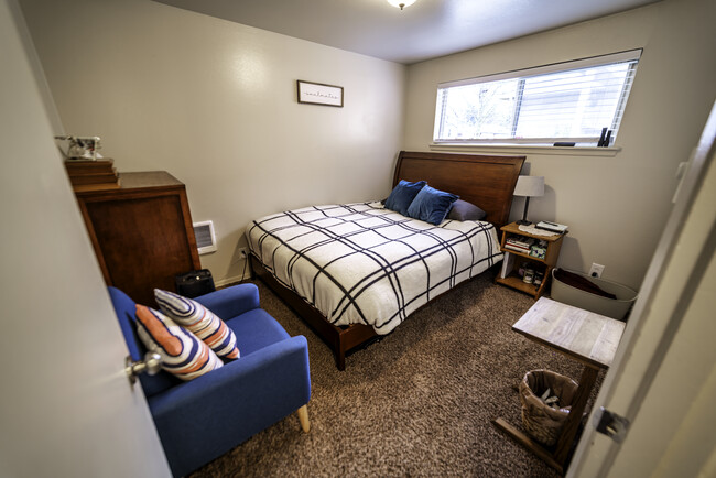 Carpeted floor in bedroom 2 - 729 Pecks Dr