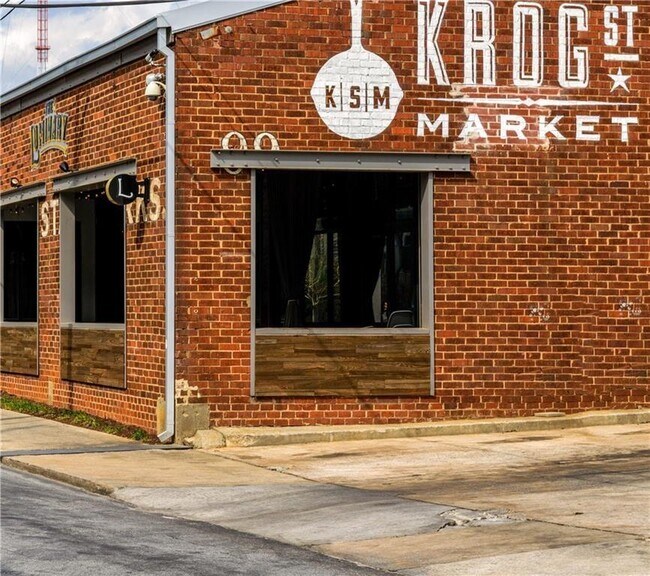 Building Photo - 1205 Skylar Ln SE