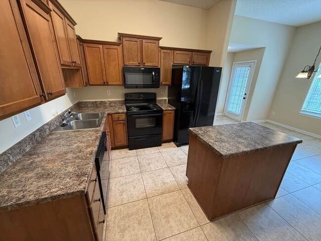 Building Photo - Gated Community - 3 Bedroom 2 Bathroom Cordova Rental Home