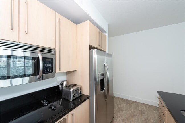 Building Photo - 79 SW 12th St