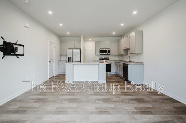 Building Photo - 14479 Hancock Towns Dr