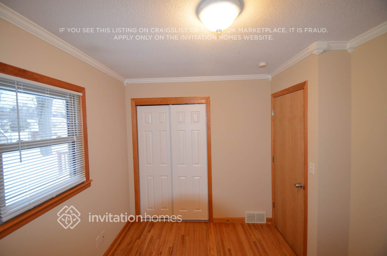 Building Photo - 707 Keniston St N