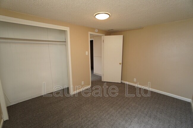 Building Photo - 1401 Wolff St