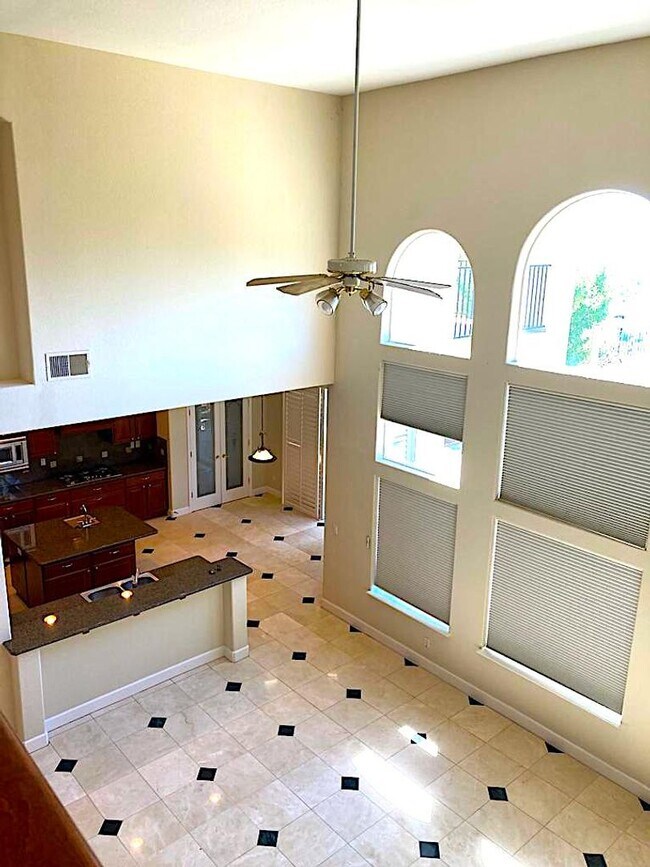 Building Photo - AVAILABLE BY 1/1/26 - ELEGANT AND SPACIOUS 4 BED, 4 BATH 2 STORY HOME WITH VIEWS OF EL DORADO HILLS