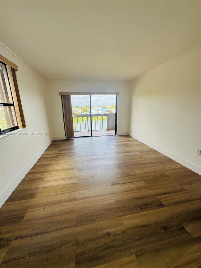 Building Photo - 1101 SW 122nd Ave