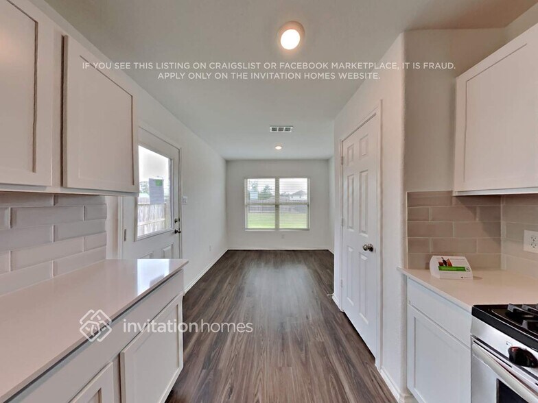 Building Photo - 18711 Faustina Way