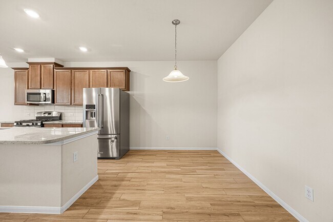 Building Photo - 5617 Evanston Ln