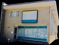 Building Photo - 3909 W Howard St