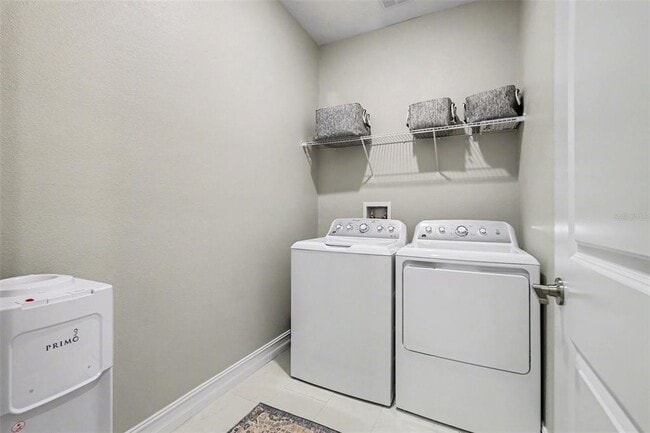 Building Photo - 5054 San Martino Dr