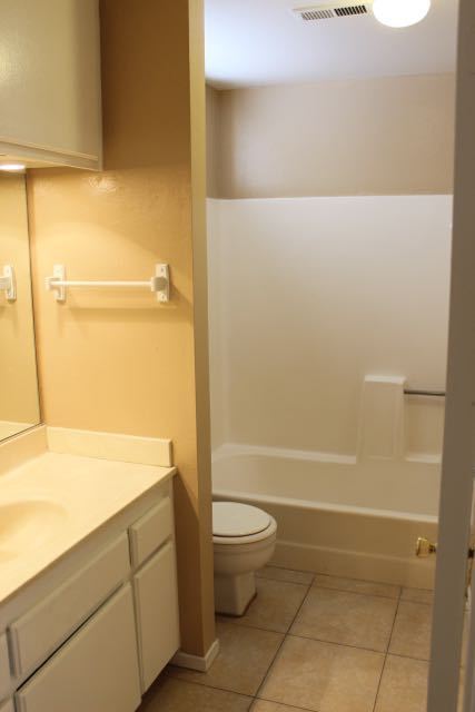 Building Photo - Available now! The Perfect Start Quaint & ...