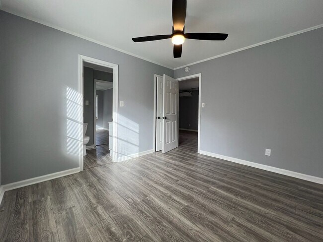 Building Photo - 2026 Bonus - Half Off One Month's Rent