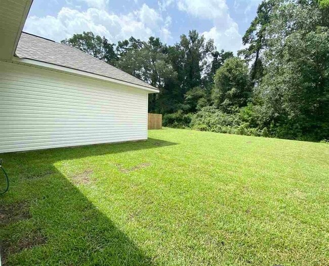 Building Photo - 13896 Colt Dr