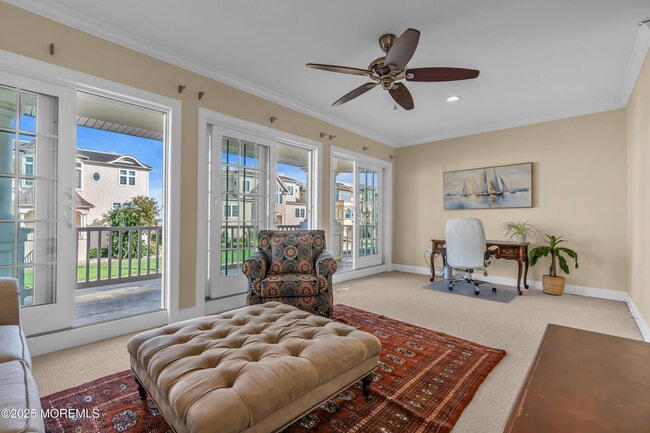 Building Photo - 2 Tradewinds Ln