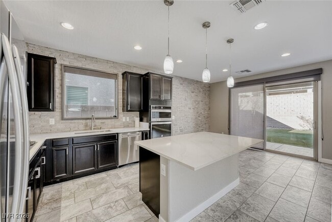 Building Photo - 9061 Field Maple St