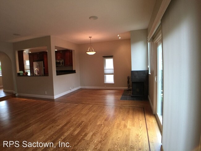 Building Photo - 2 br, 2.5 bath House - 2507 Exeter Square ...