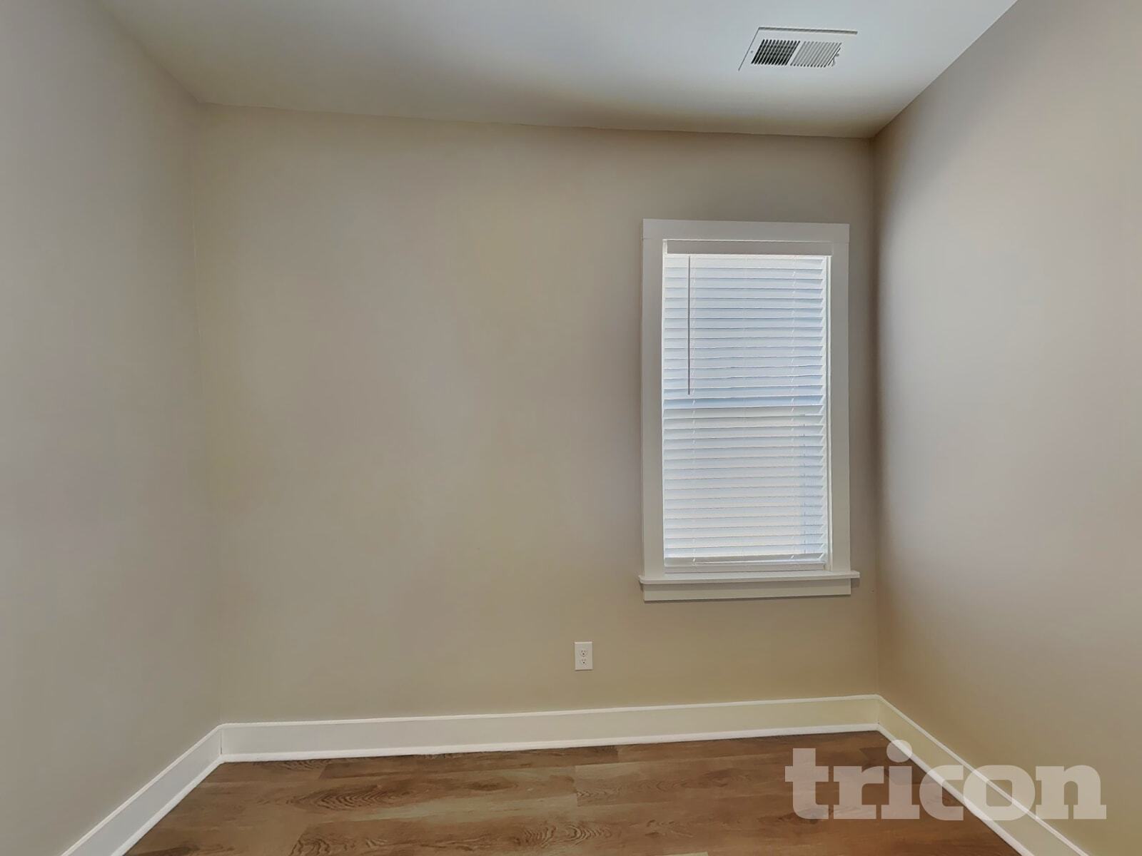 Building Photo - 8 Golden Crk Trl