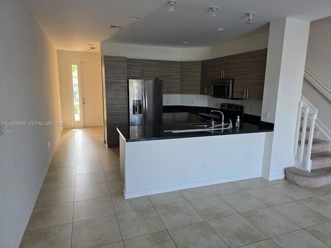 Building Photo - 2765 SW 81st Terrace