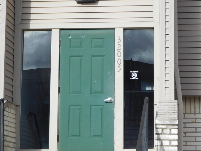 Building Photo - 32005 W 12 Mile Rd