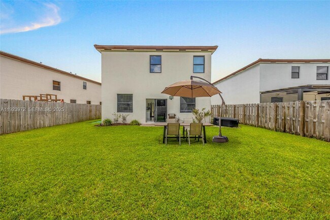 Building Photo - 268 NE 210th Way