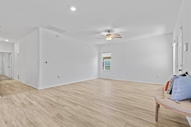 Building Photo - 7711 Poppy Petal Dr