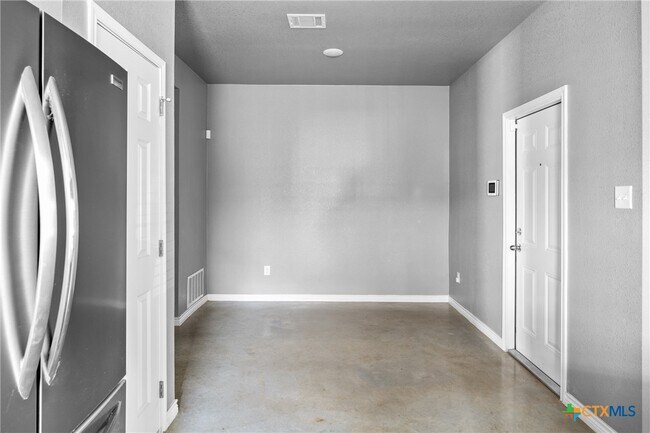 Building Photo - 1409 Natchez Trail